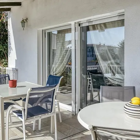 Holiday home Maison Sandrine Et Marco *