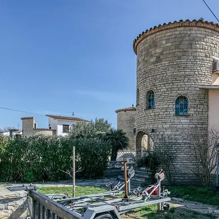 Maison Sandrine Et Marco Holiday home Empuriabrava